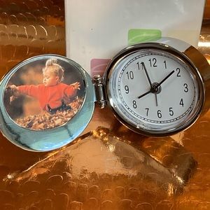 Princess, Cruises travel alarm clock, Silvertone, new inbox Needs Batteries
